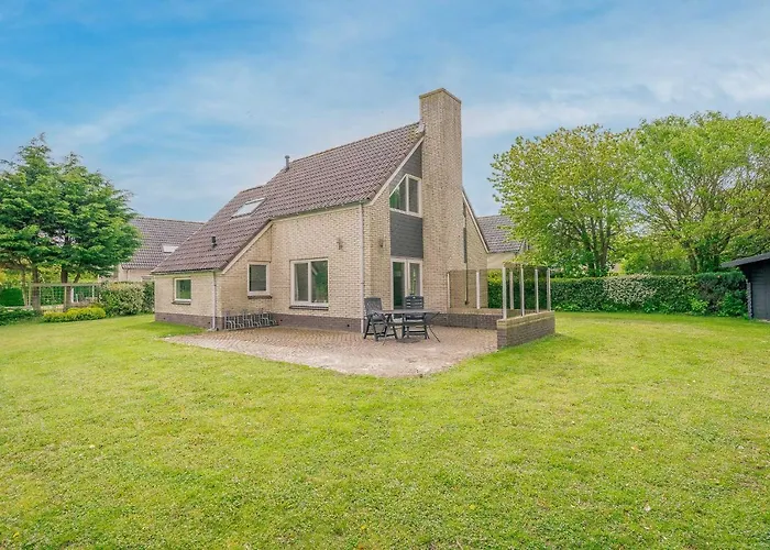 Villapark Kamperfoelie 45 * Де-Коог